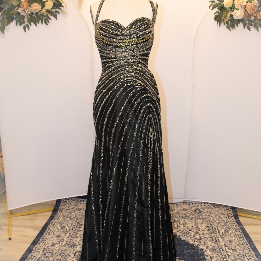 Elegant Black and Gold Evening Gown